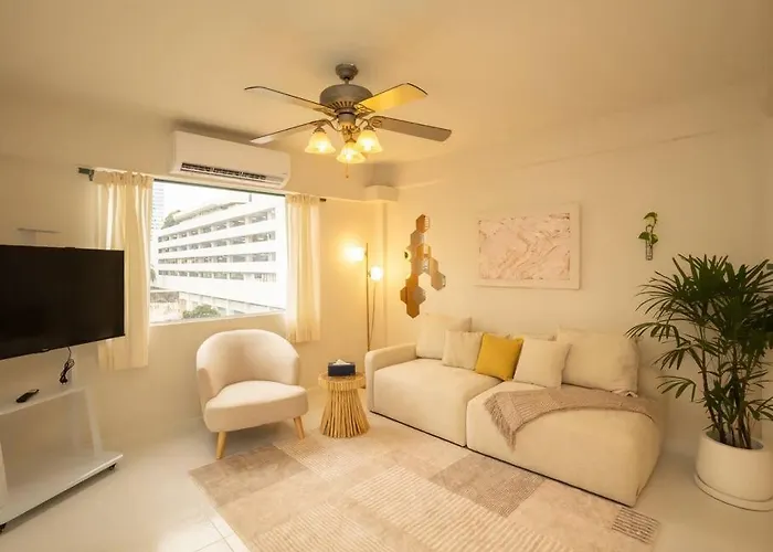 Cozy 2-bedroom In Silom Center - 6a 아파트 방콕