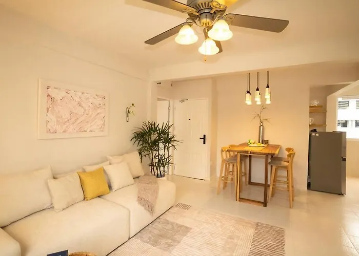 Cozy 2-bedroom In Silom Center - 6a 아파트 *